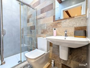 Photo 19- click for photo gallery